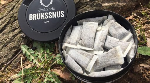 smalands-brukssnus-white-12g-open