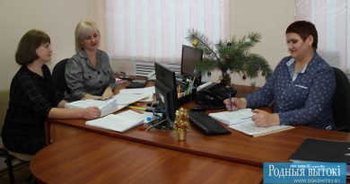 Проконсультируют каждого клиента специалисты сектора Людмила Барило, Светлана Варган и Ирина Счастная.