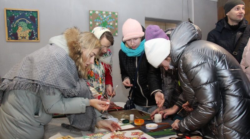Накануне Дня инвалидов в Докшицах откроется выставка «Творчество без границ»