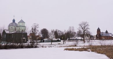 Спаса-Праабражэнская царква і касцёл Маці Божай Каралевы ў агр. Порплішча.