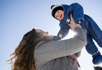 Размеры пособия по уходу за ребенком в возрасте до 3 лет увеличиваются с 1 февраля