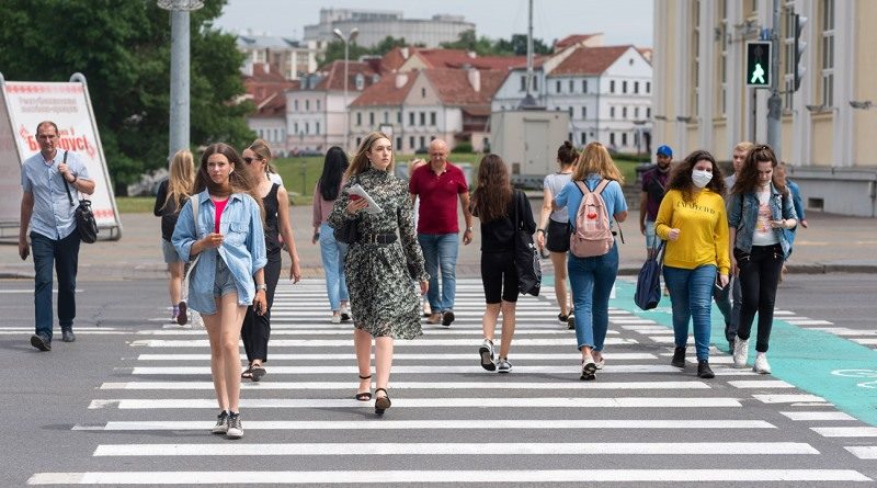 Люди, лето 2020, Минск, фото Побата