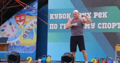 Белорусский силач Хоронеко успешно дебютировал в русском жиме Белорусский силач Хоронеко успешно дебютировал в русском жиме