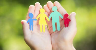 paper-cut-out-family-hands-e1562250299950-2048x1152