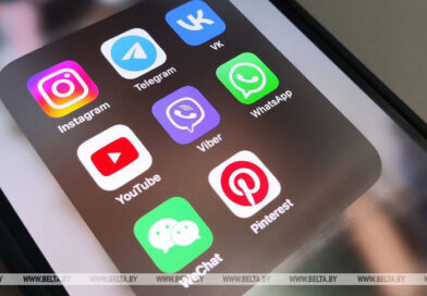 Более 100 стикеров признаны экстремистскими Более 100 стикеров признаны экстремистскими