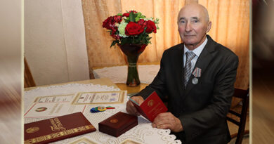 Васіль Варанковіч з узнагародамі.