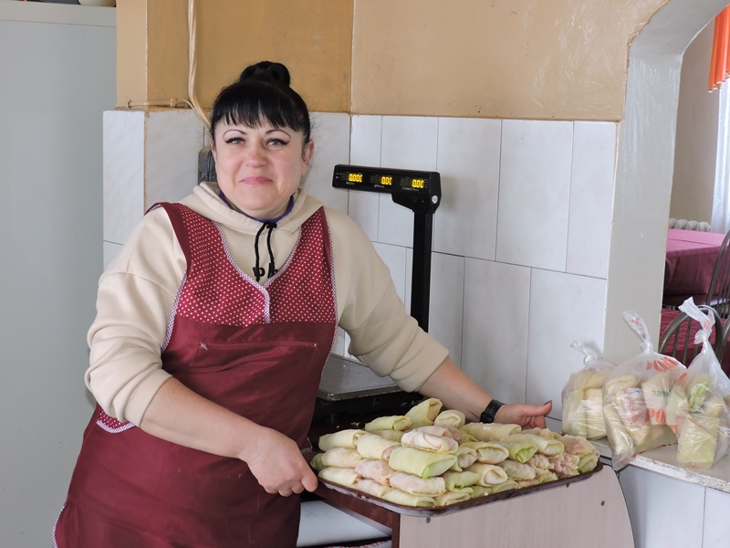 Кухар Ірына Юрэвіч валодае і сакрэтам сяброўства з цестам.