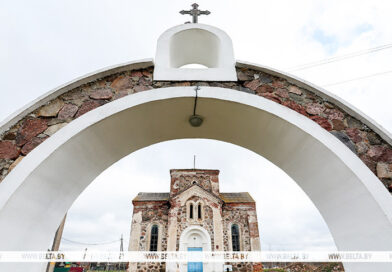 Какие легенды хранит полуразрушенный Храм Всех Святых в Бегомле