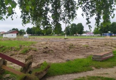 На городском стадионе в Докшицах начался ремонт На городском стадионе в Докшицах начался ремонт